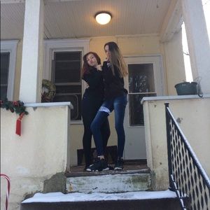 Meet your Posher, Alyssa